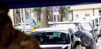 Covid oggi Italia, 186.740 contagi e 468 morti: bollettino 25 gennaio