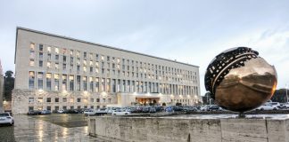 Ucraina, la Farnesina invita gli italiani a lasciare il Paese