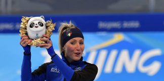 Lollobrigida portabandiera alla cerimonia di chiusura