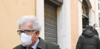 Zanda “Partiti deboli e litigiosi ora basta incidenti o salta tutto”