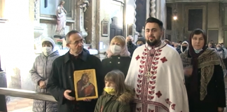 Il vescovo Marco ai fedeli ucraini: “la vostra guerra è anche la nostra”. La diocesi apre una raccolta fondi per la caritas di Leopoli