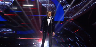 Sanremo 2022, Gianni Morandi terzo: sala stampa applaude