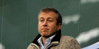 Chelsea, Abramovich lascia gestione club