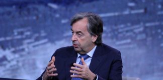 Vaccino covid under 5, Burioni: “Potrebbe arrivare prima del previsto”