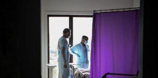 Covid Francia oggi, 155.439 contagi in un giorno