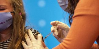 Covid oggi Italia, quasi 2/3 dei 5-11enni non vaccinati: ecco perché
