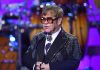 Elton John, paura in volo: guasto all’aereo