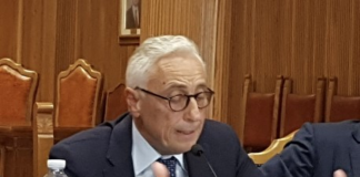 Camera penale Palermo: “Lettera Renzi viola art. 15 Costituzione”