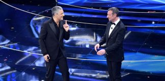 Sanremo 2022, no green pass contro Fiorello: “Pagliacciata su vaccino”
