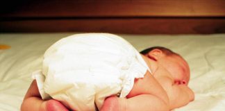 Covid e nascite, neonatologi: “Per la prima volta meno di 400mila bebè in un anno”