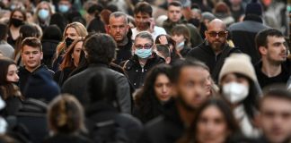 Fine stato emergenza: cosa dicono Bassetti, Galli, Andreoni