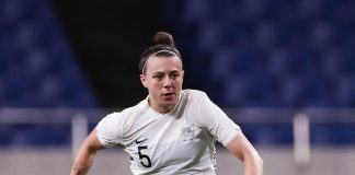 Tre autogol in mezz’ora, la partita da incubo di Meikayla Moore – Video