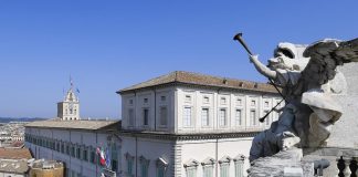 Mattarella sceglie il Quirinale, no a trasloco in casa romana