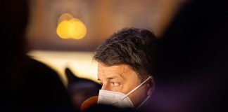 Renzi: “Consulenze? Mie attività legali, illegali quelle di chi mi attacca”