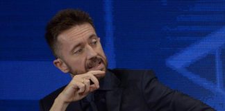 Scanzi non ha diffamato Montesano, giudice archivia querela