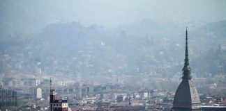 Covid Italia, contagi e ricoveri in calo: 4 Regioni oggi tornano in zona gialla