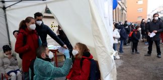 Covid in crescita, 79.895 nuovi casi e 128 decessi nelle ultime 24 ore