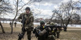 Ucraina, bombe su Kiev e vittime in un centro commerciale