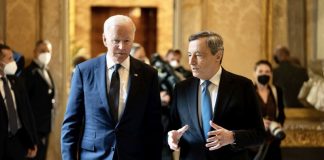 Ucraina, Draghi sente Biden e i leader europei “Coordinare gli sforzi”