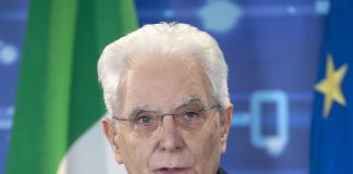 Mattarella “L’attacco all’Ucraina colpisce le fondamenta della democrazia”