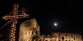Pasqua 2022, Via Crucis torna al Colosseo