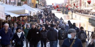 Covid oggi Lombardia, 6.783 contagi. A Milano 2.226 casi