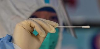 Ondata covid in Italia: cosa dicono Bassetti, Gismondo, Crisanti