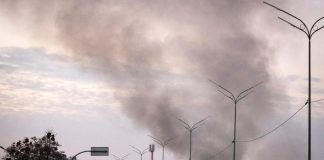 Ucraina, nessun cessate il fuoco. “Bielorussia potrebbe presto unirsi a Russia”. Zelensky a summit Nato