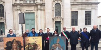 Plausi in Piazza Sordello all’omaggio dei madonnari a Sant’Anselmo e Matilde di Canossa