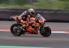 MotpGp Indonesia, Oliveira trionfa nel diluvio. Paura Marquez