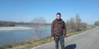 Ostiglia, da domani argine ciclopedonale. Primavori: “Così lo si potrà frequentare in sicurezza” Ostiglia, da domani l'argine diventa isola ciclopedonale. Primavori: "Così lo si potrà frequentare in sicurezza"