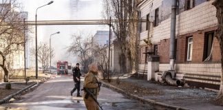 Ucraina, duro monito G7 a Russia su “minaccia uso armi chimiche”