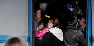 Ucraina, Intesa Sanpaolo dona 10 mln euro