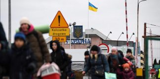 Guerra Ucraina-Russia, Borrell: “Previsti 5 milioni di profughi in Ue”
