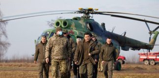 Guerra Ucraina-Russia, Zelensky a Biden: “Non è film, faccia discorso utile”