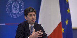 Covid, Speranza “Ipotesi vaccino annuale credibile e possibile”
