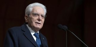 Mattarella “La solidarietà per l’Ucraina sia ferma, servono sacrifici”