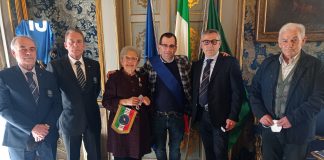 Al presidente Carlo Bottani il Diploma di merito da parte dell’Unione Nazionale Cavalieri d’Italia