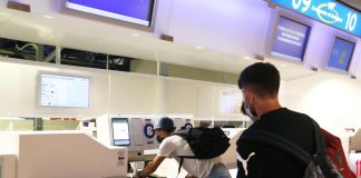 Covid Usa, stop a mascherine a bordo degli aerei