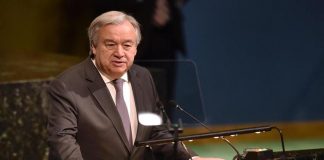 Guerra Ucraina-Russia, Kiev critica la visita di Guterres a Mosca