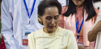 Myanmar, Aung San Suu Kyi condannata a 5 anni per corruzione
