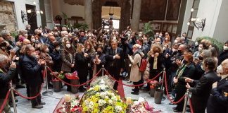 Funerale laico per Letizia Battaglia. Sindaco Palermo: “Una donna oltre”