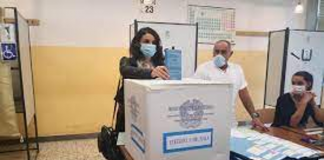 Centrodestra incassa election day ma vuole voto anche lunedì