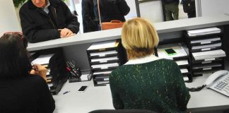 Mascherine al chiuso, Clementi: “Sì in ufficio, è forma di rispetto”