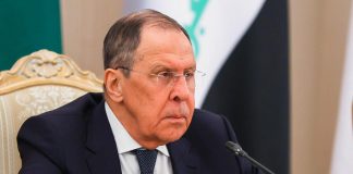 Ucraina, Russia: “Paesi Nato ostacolano negoziati con Kiev”