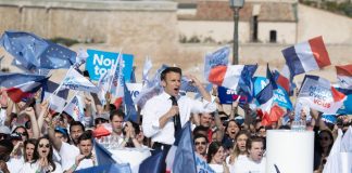 Elezioni Francia 2022, sondaggio: Macron stacca Le Pen di 10 punti