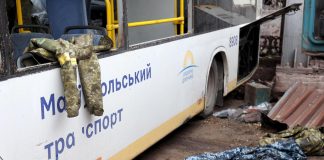 Mariupol, truppe ucraine: “Aiutateci, potrebbero essere nostre ultime ore”
