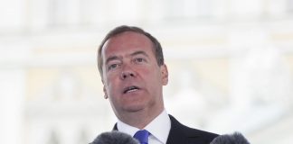 Ucraina, Medvedev: “Russia sia pronta a possibile aggressione della Nato”