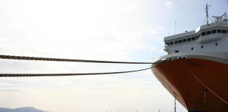 Guerra Ucraina, l’Italia chiude i porti alle navi russe