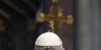 Papa: “Dolore per Kiev, il mondo ha scelto lo schema di Caino: uccidere il fratello”
